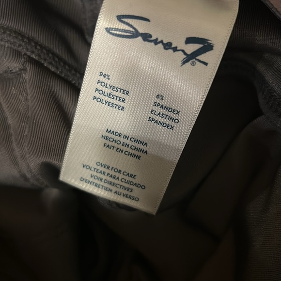 Seven7 Velour Pull-On Legging Size Medium Gray NWT - Picture 8 of 8